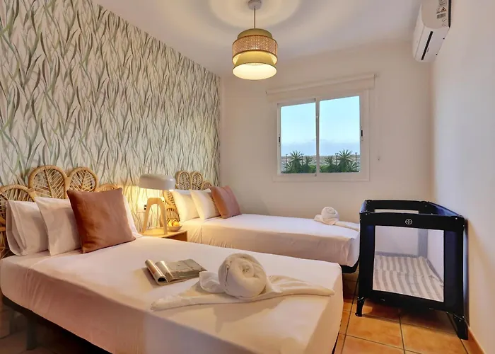 Golden Dunes Comfy And Cozy *