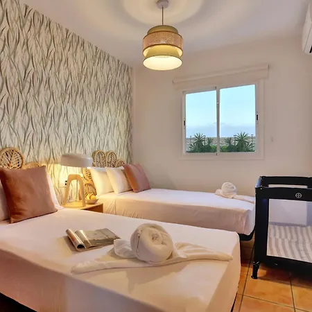 Golden Dunes Comfy And Cozy *