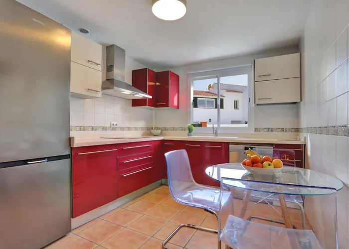 Golden Dunes Comfy And Cozy Κοραλέχο